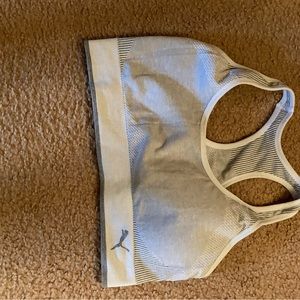 Sports bra size clothes
